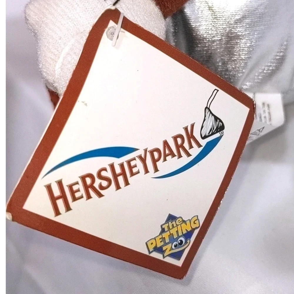 2014 Hershey's Kisses Plush Hersheypark The Petting Zoo Silver Stuffed Toy NWT